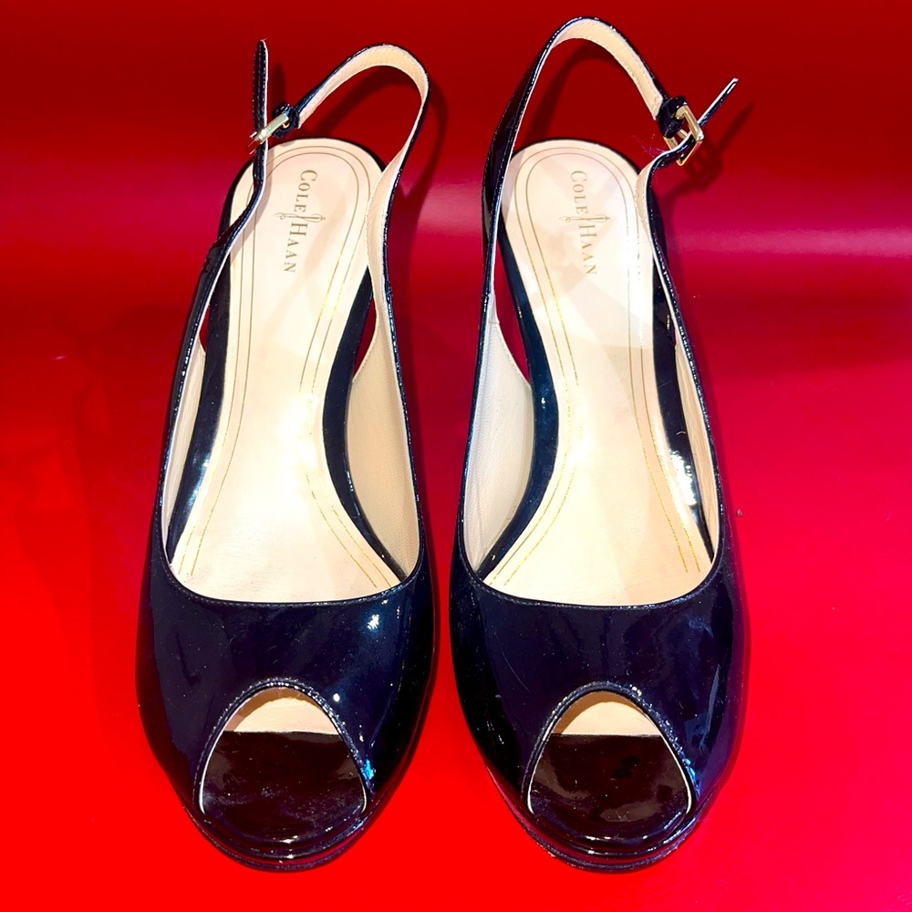 Cole Haan x Nike Air Patent Leather Sling Back Heels in size 9.5B